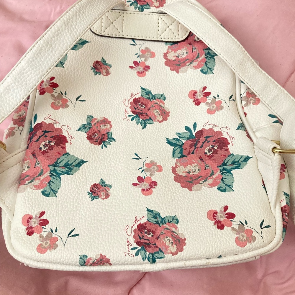 Small Backpack - Picture 5 of 9